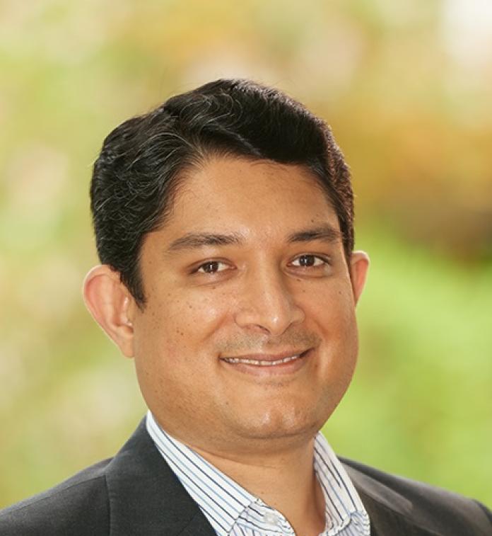 Manoj Menezes, MD Headshot
